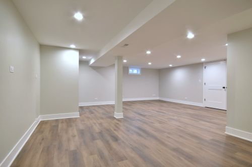 973 Prospect Ave, Elmhurst IL  60126-5030 exterior