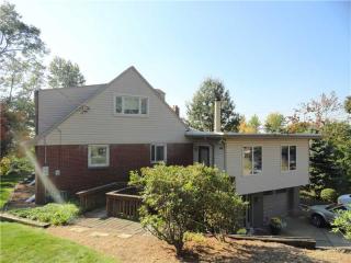 725 Orchard Hill Dr, Pittsburgh, PA 15238-2408