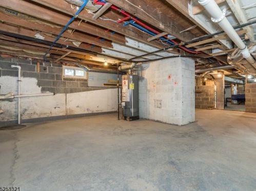 45 Summit Trl, Sparta NJ  07871-1430 exterior