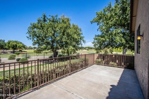 2698 Firestone Dr, Chandler AZ 85249-7387 exterior