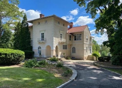 105 Upper Mtn Ave, Montclair NJ 07043-1436 exterior