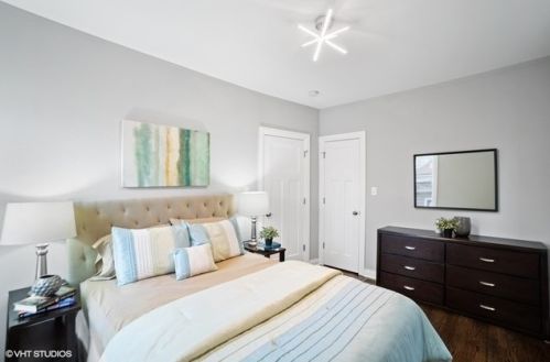 602 90 Pl, Chicago IL 60619-7906 exterior