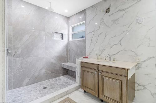 3365 27 Ave, Naples FL 34117-7136 exterior