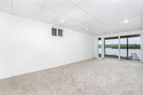 177 Lk Shr Dr, Exeter CT 06249-1934 exterior