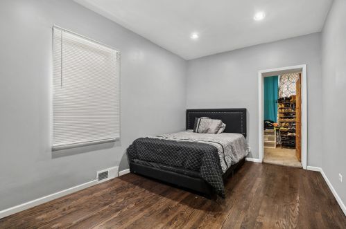 1639 Lotus Ave, Chicago IL 60641-3224 exterior