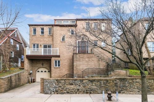 2655 Netherland Ave, Bronx NY 10463-4808 exterior