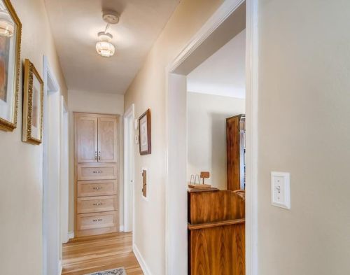 1661 Beechwood Ave, Saint Paul MN 55116-2411 exterior