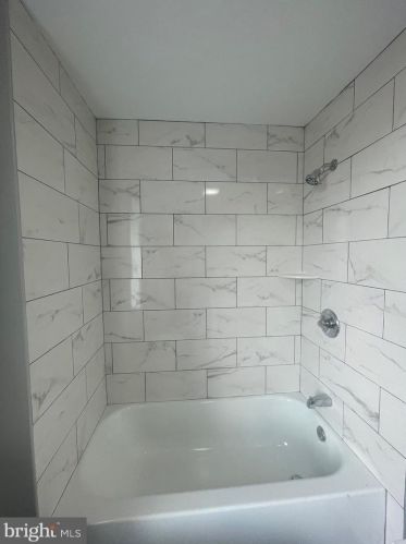 6217 Chestnut, Philadelphia PA 19104-3120 exterior