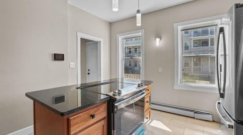 107 Bernon St, Providence RI  02908-3721 exterior