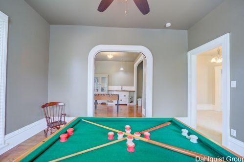 523 Clay Ave, Meskegon MI 49440-1002 exterior