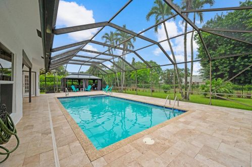 2700 41st St, Boca Raton FL  33434-5842 exterior