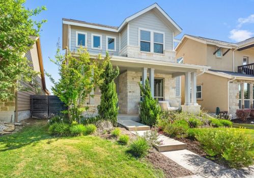 5916 Baythorne Dr, Austin TX  78747 exterior