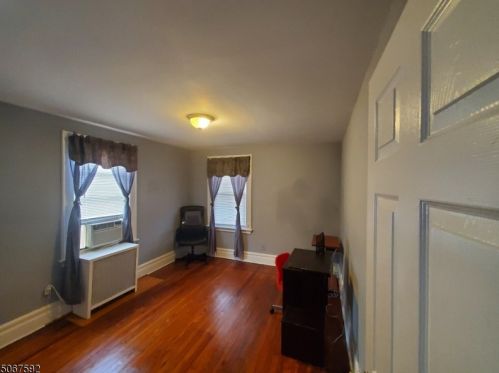 15 Brown St, Maplewood NJ 07040-3013 exterior