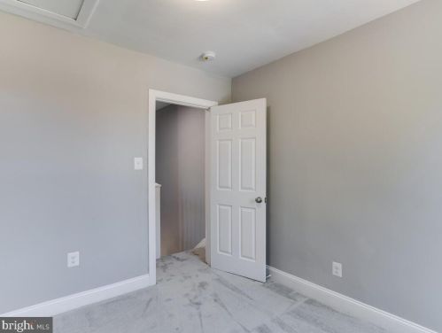 730 50th St, Washington DC  20019-4813 exterior