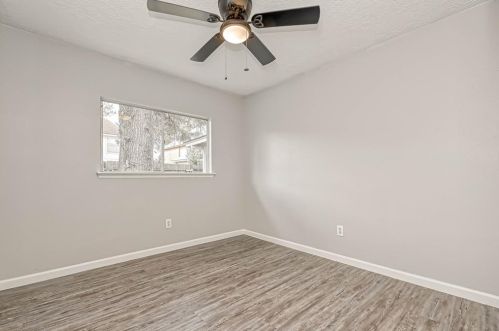 6022 Thom Rd, Humble TX 77346-2764 exterior