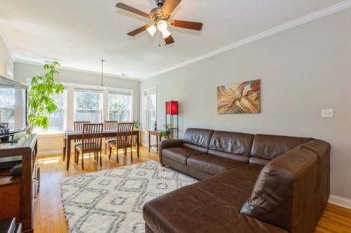 1508 Schreiber Ave, Chicago, IL 60626-4917