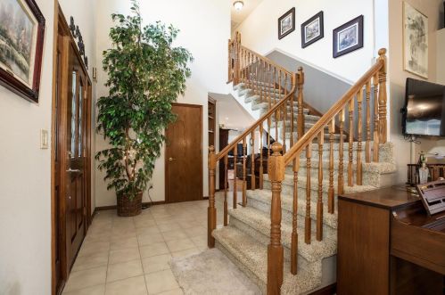 105 Goodell Rd, Folsom CA 95630-5221 exterior