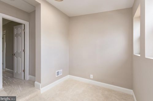 2704 6 St, Washington DC 20024-3800 exterior