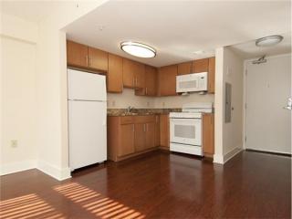 301 Mcmechen St, Baltimore MD  21217-3767 exterior