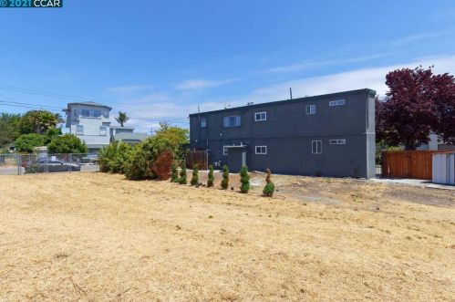 1350 Blake St, Berkeley CA 94703-1934 exterior