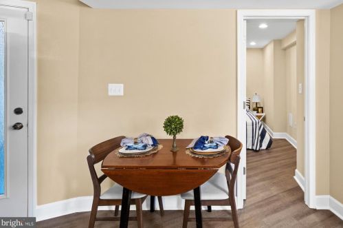 616 M St, Washington DC 20002-3425 exterior