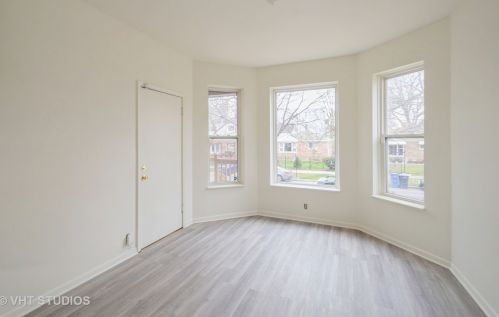 3252 Wabansia Ave, Chicago IL 60647-4937 exterior