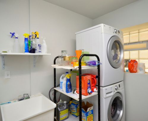 1408 Jarvis Ave, Chicago IL 60626-2002 exterior