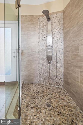 616 M St, Washington DC 20002-3425 exterior