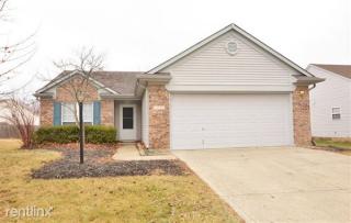 12133 Laurelwood Dr, Indianapolis IN  46236-8192 exterior