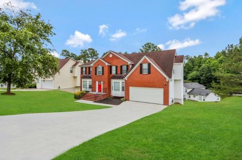 2170 Harmony Lakes Cir, Lithonia GA  30058-1508 exterior