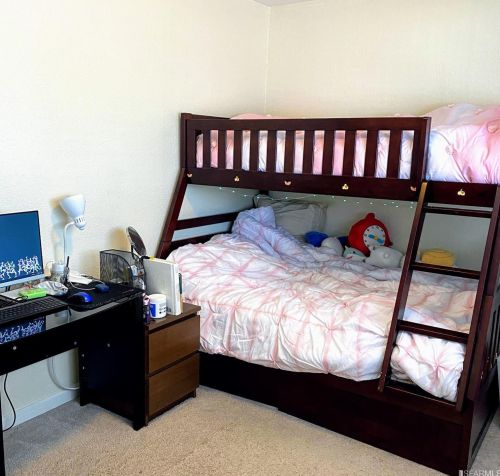 430 Monmouth Dr, Milpitas CA 95035-5927 exterior