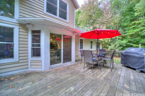 1626 Orshal Rd, Meskegon MI 49445-8804 exterior