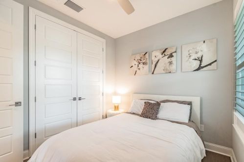 1314 Moody Ave, Tampa FL  33629-4737 exterior