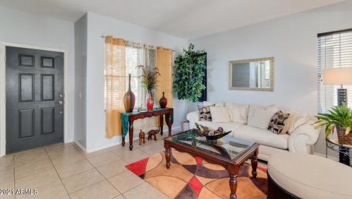 7418 39th Dr, Phoenix AZ  85041-6001 exterior