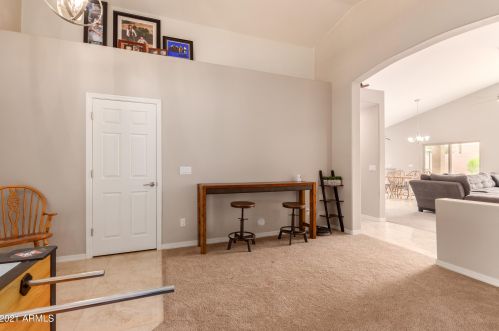 6063 Danielson Way, Chandler AZ  85249-4154 exterior