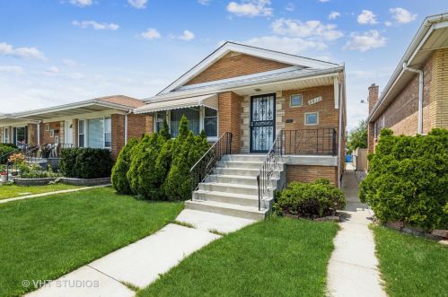 5412 Komensky Ave, Chicago, IL 60632-4236