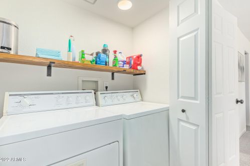 1107 Charleston Ave, Phoenix AZ  85022-1145 exterior