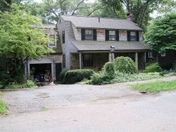 62 Alexander Rd, Newton, MA 02461-1831