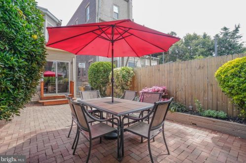 1128 Marlborough St, Philadelphia PA 19125-4113 exterior