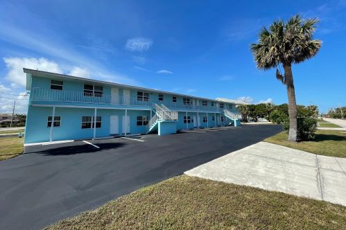 661 Hernando St, Fort Pierce FL  34949-3246 exterior