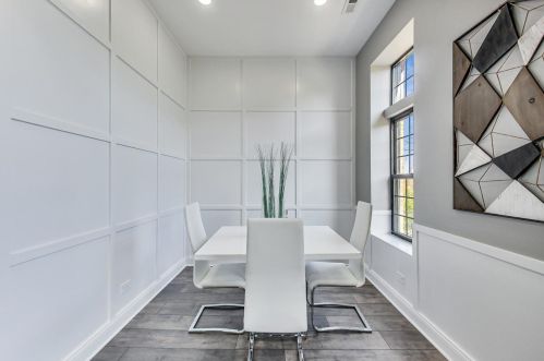 2718 Monroe St, Chicago IL 60624-2661 exterior