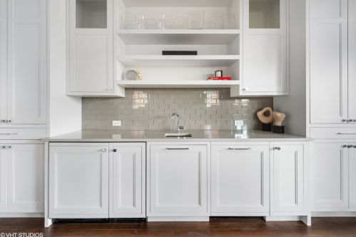 1508 Byron St, Chicago IL 60618-3709 exterior