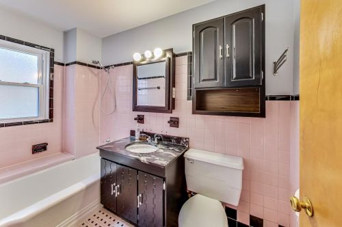 6712 Devon Ave, Chicago IL 60646-3703 exterior