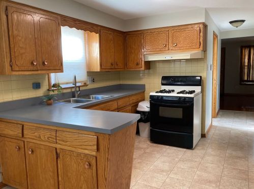 2323 35th St, Chicago IL  60609-1008 exterior