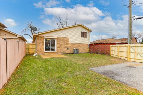 1116 Vermont, Chicago IL 60827-6521 exterior