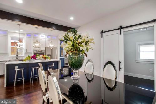 2911 17th St, Washington DC  20018-1825 exterior