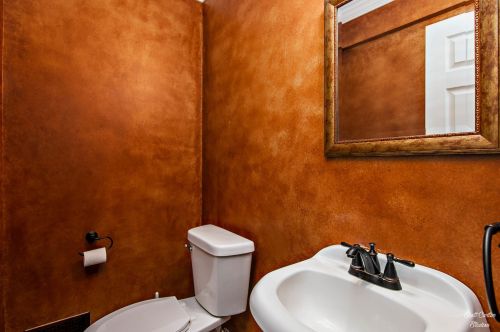 6907 Hillcrest Dr, Bull Valley IL 60012-3217 exterior