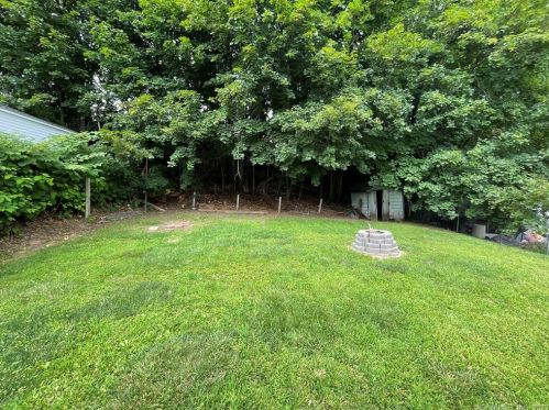 229 Alexander Rd, New Britain CT 06053-1047 exterior