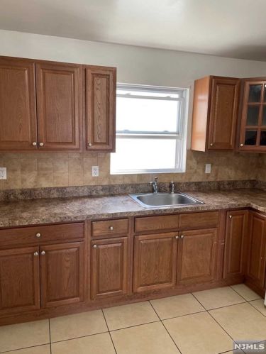 126 9th St, Paterson NJ  07522-1208 exterior