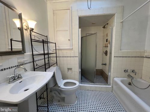 4243 Cottman Ave, Philadelphia PA 19149-1606 exterior